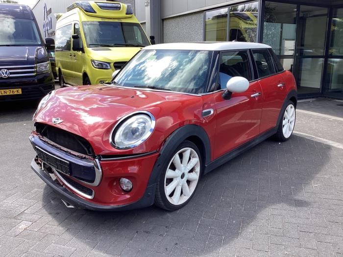 Mini Mini 1.5 12V Cooper  (Schade)