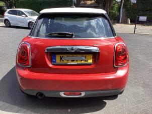 Mini Mini 1.5 12V Cooper Schadevoertuig (2016, Rood)