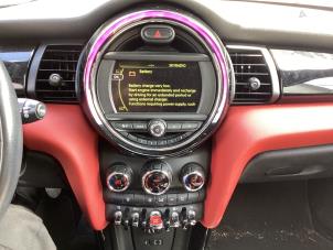 Mini Mini 1.5 12V Cooper Schadevoertuig (2016, Rood)
