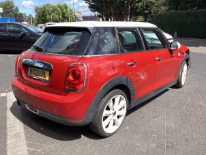 Mini Mini 1.5 12V Cooper Schadevoertuig (2016, Rood)