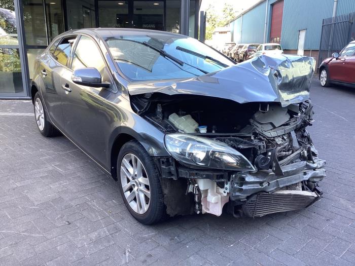 Volvo V40 1.6 D2 Sloopvoertuig (2013, Grijs)