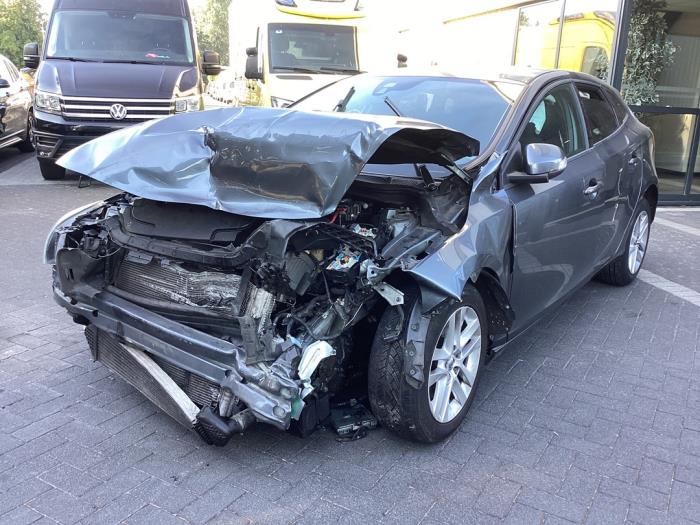 Volvo V40 1.6 D2  (Sloop)