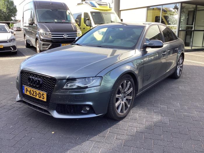 Audi A4 1.8 TFSI 16V  (Schade)