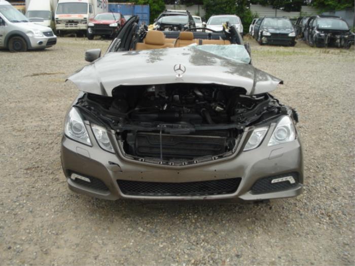 Mercedes E-Klasse V1953