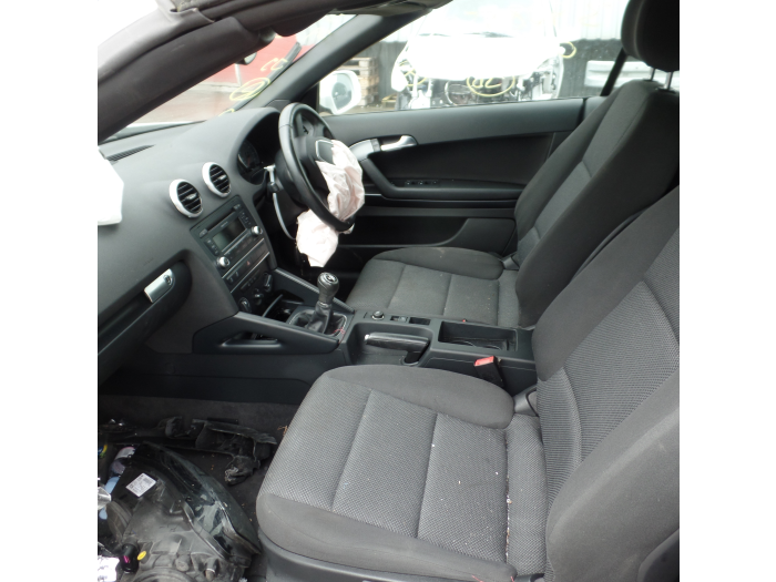 Audi A3 Cabriolet 1.6 TDI 16V Sloopvoertuig (2012, Wit)