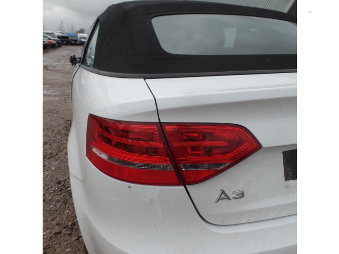 Audi A3 Cabriolet 1.6 TDI 16V Sloopvoertuig (2012, Wit)