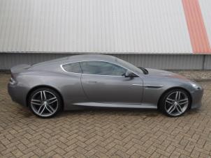 Aston Martin DB 9 Vantage 6.0 V12 48V Sloopvoertuig (2013, Zilvergrijs)