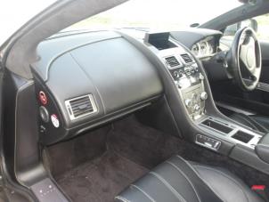 Aston Martin DB 9 Vantage 6.0 V12 48V Sloopvoertuig (2013, Zilvergrijs)