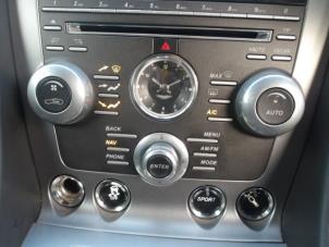 Aston Martin DB 9 Vantage 6.0 V12 48V Sloopvoertuig (2013, Zilvergrijs)
