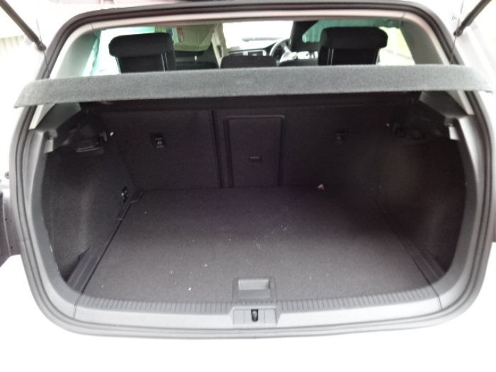 Volkswagen Golf VII 1.6 TDI 16V Sloopvoertuig (2017, Grijs)