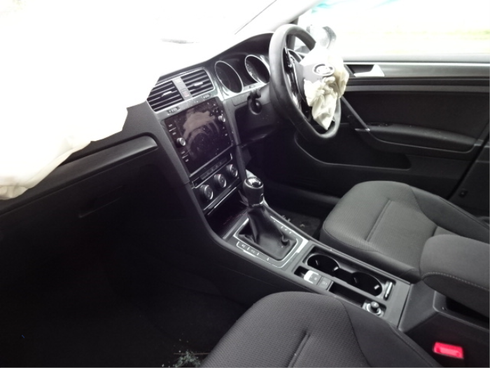 Volkswagen Golf VII 1.6 TDI 16V Sloopvoertuig (2017, Grijs)