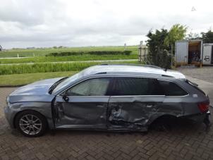 Skoda Superb Combi 1.6 TDI Sloopvoertuig (2016, Grijs)