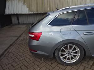 Skoda Superb Combi 1.6 TDI Sloopvoertuig (2016, Grijs)