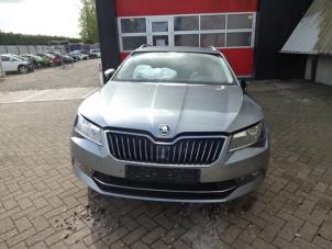 Skoda Superb Combi 1.6 TDI Sloopvoertuig (2016, Grijs)