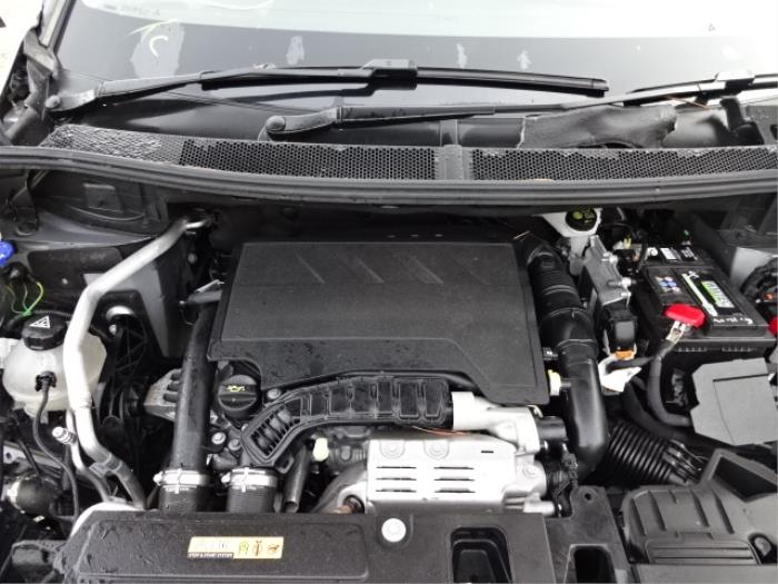 Opel Grandland 1.2 Turbo 12V Sloopvoertuig (2019, Grijs)