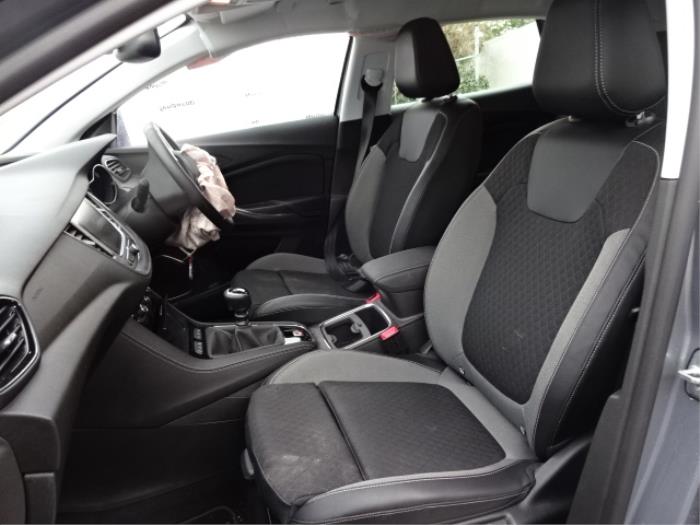 Opel Grandland 1.2 Turbo 12V Sloopvoertuig (2019, Grijs)