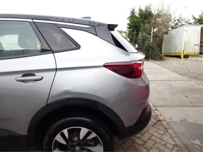 Opel Grandland 1.2 Turbo 12V Sloopvoertuig (2019, Grijs)