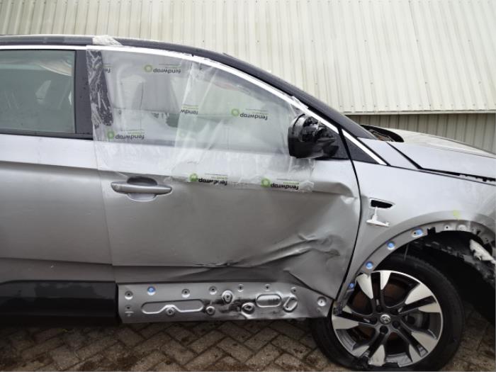 Opel Grandland 1.2 Turbo 12V Sloopvoertuig (2019, Grijs)