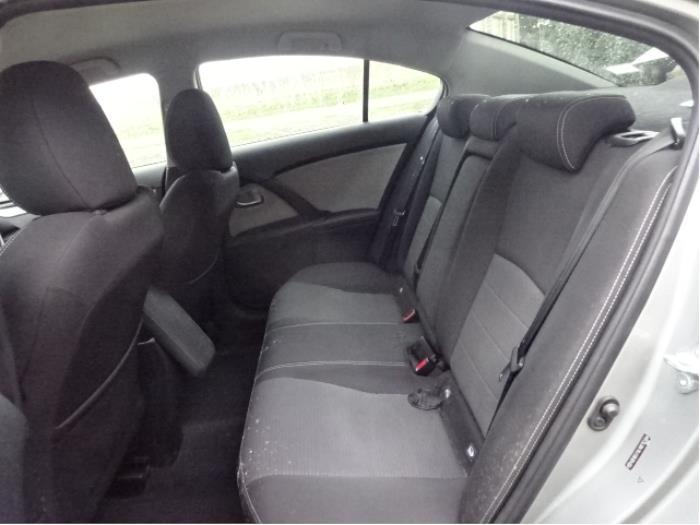 Toyota Avensis 1.8 16V VVT-i Sloopvoertuig (2018, Grijs)