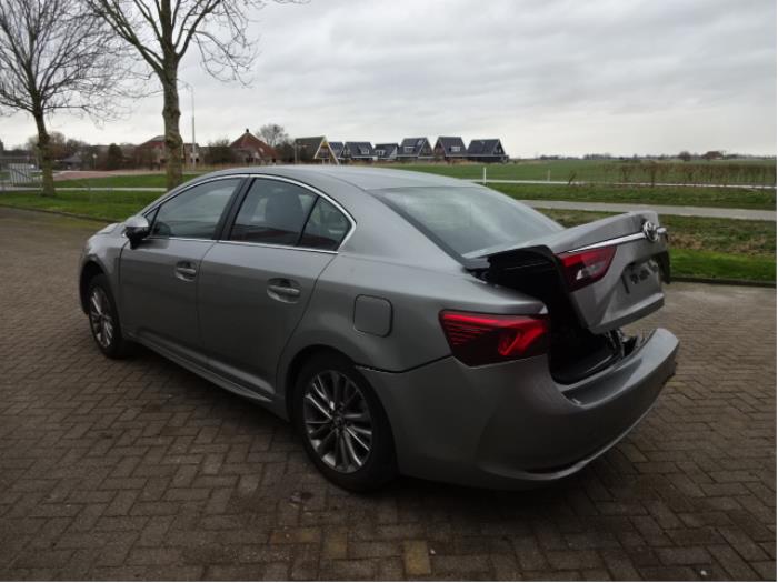Toyota Avensis 1.8 16V VVT-i Sloopvoertuig (2018, Grijs)