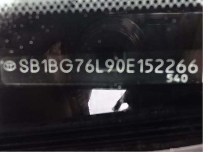 Toyota Avensis 1.8 16V VVT-i Sloopvoertuig (2018, Grijs)