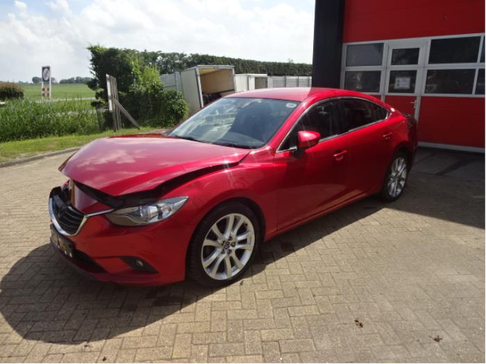 Mazda 6 2.2 SkyActiv-D 150 16V Sloopvoertuig (2013, Rood)