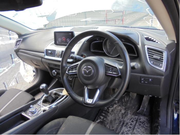 Mazda 3 2.0 SkyActiv-G 120 16V Sloopvoertuig (2018, Blauw)