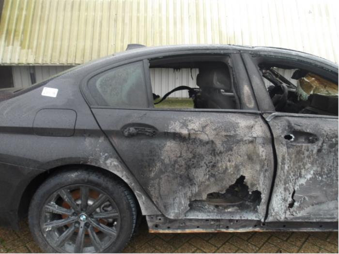 BMW 5 serie 520i 2.0 TwinPower Turbo 16V Sloopvoertuig (2019, Bruin)