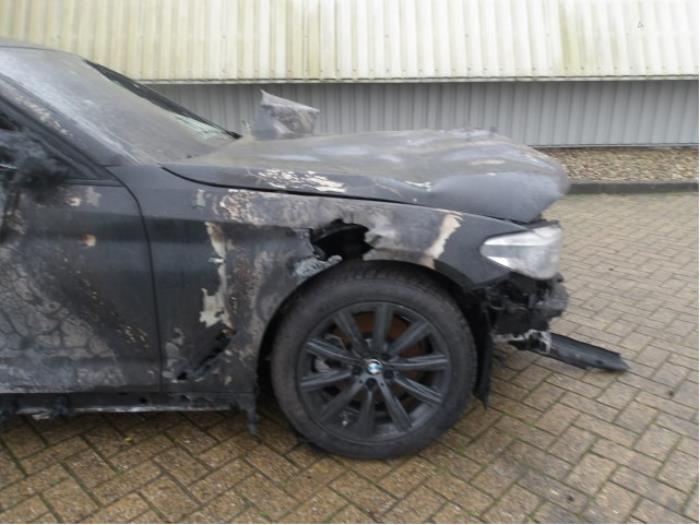 BMW 5 serie 520i 2.0 TwinPower Turbo 16V Sloopvoertuig (2019, Bruin)