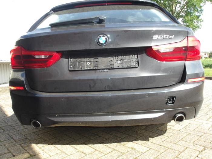 BMW 5 serie Touring 523d 2.0 TwinPower Turbo 16V Sloopvoertuig (2018, Grijs)