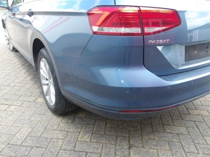 Volkswagen Passat Variant 2.0 TDI 16V 150 4Motion Sloopvoertuig (2015, Metallic, Blauw)