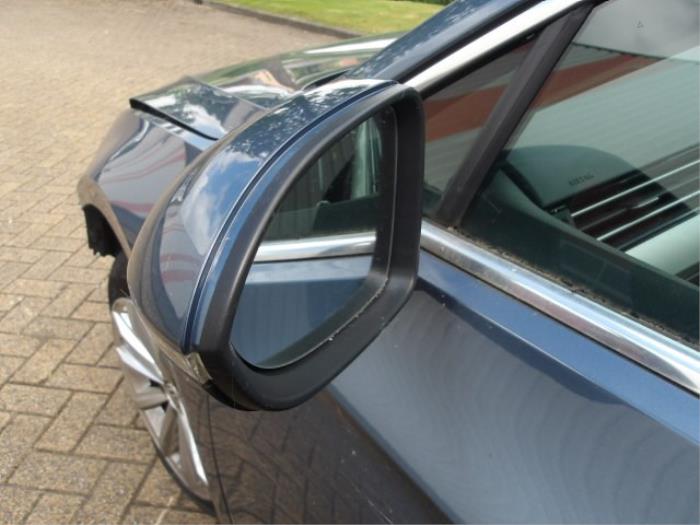 Volkswagen Passat Variant 2.0 TDI 16V 150 4Motion Sloopvoertuig (2015, Metallic, Blauw)