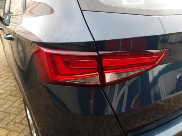 Seat Ateca 1.0 TSI 12V Sloopvoertuig (2017, Blauw)