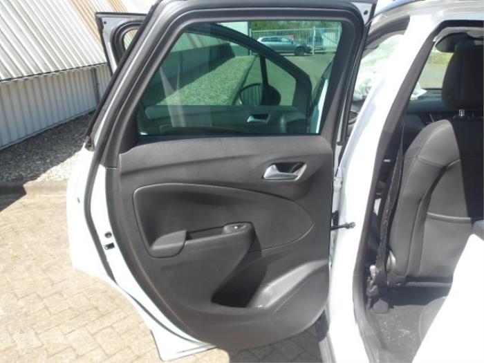 Opel Crossland X/Crossland 1.2 Turbo 12V Sloopvoertuig (2021, Wit, Zwart)