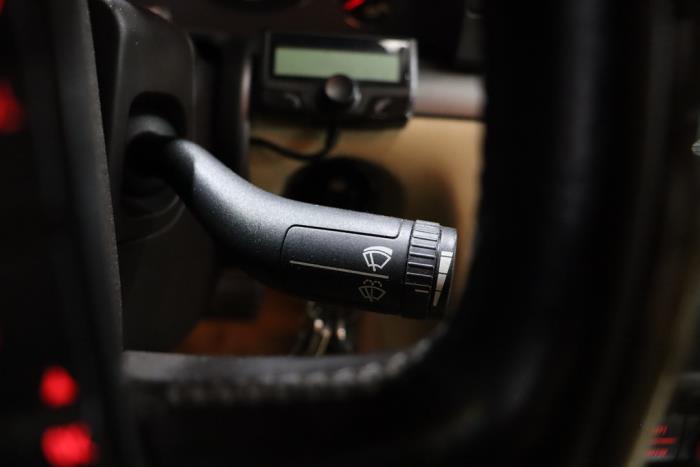 Volkswagen Phaeton 6.0 W12 48V 4Motion Sloopvoertuig (2003, Metallic, Blauw)