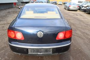 Volkswagen Phaeton 6.0 W12 48V 4Motion Sloopvoertuig (2003, Metallic, Blauw)