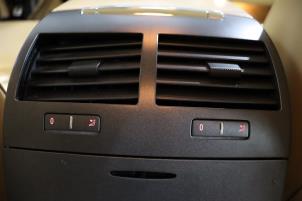 Volkswagen Phaeton 6.0 W12 48V 4Motion Sloopvoertuig (2003, Metallic, Blauw)