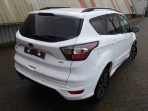 Ford Kuga II 1.5 EcoBoost 16V 4x4 Sloopvoertuig (2019, Wit, Roze)