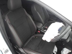 Ford Kuga II 1.5 EcoBoost 16V 4x4 Sloopvoertuig (2019, Wit, Roze)