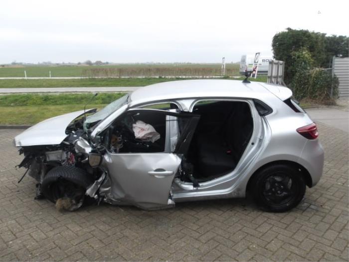 Renault Clio V 1.0 TCe 100 12V Sloopvoertuig (2020, Metallic, Zilvergrijs)