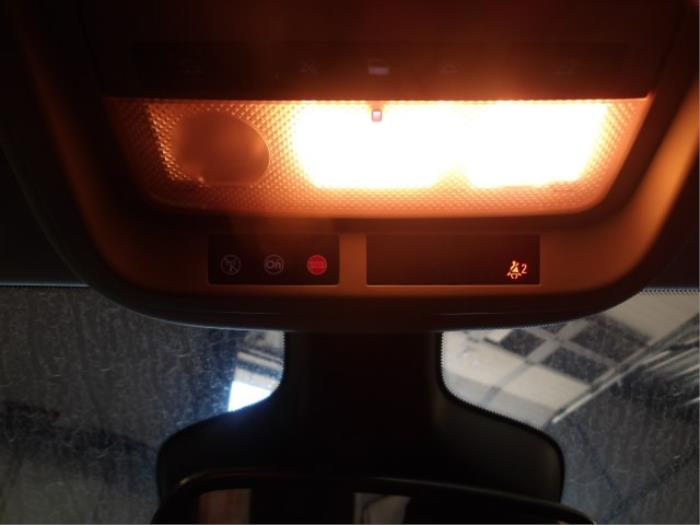 Opel Astra K Sports Tourer 1.4 16V Sloopvoertuig (2018, Metallic, Zilvergrijs)