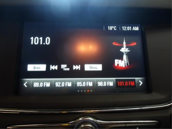 Opel Astra K Sports Tourer 1.4 16V Sloopvoertuig (2018, Metallic, Zilvergrijs)