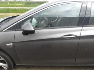 Opel Astra K Sports Tourer 1.4 16V Sloopvoertuig (2018, Metallic, Zilvergrijs)