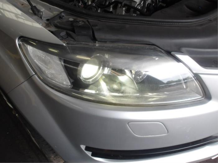 Audi Q7 4.2 FSI V8 32V Sloopvoertuig (2006, Metallic, Licht, Zilvergrijs, Zilver)