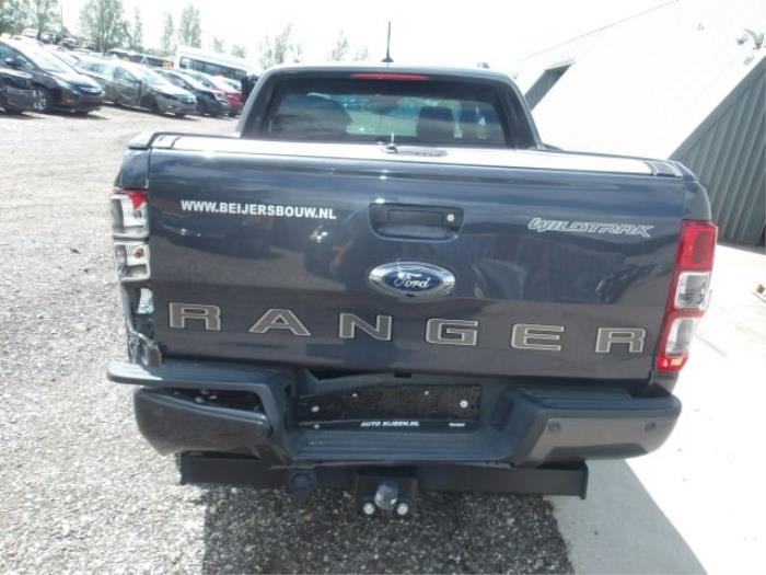 Ford Ranger 2.0 EcoBlue 16V 4x4 Sloopvoertuig (2020, Metallic, Zilvergrijs, Grijs)