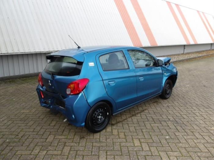 Mitsubishi Space Star 1.2 12V Sloopvoertuig (2021, Metallic, Blauw)