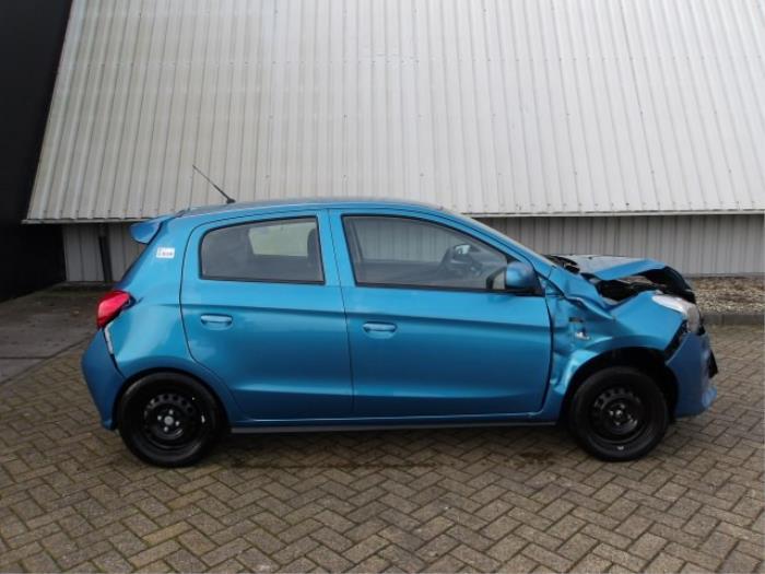 Mitsubishi Space Star 1.2 12V Sloopvoertuig (2021, Metallic, Blauw)