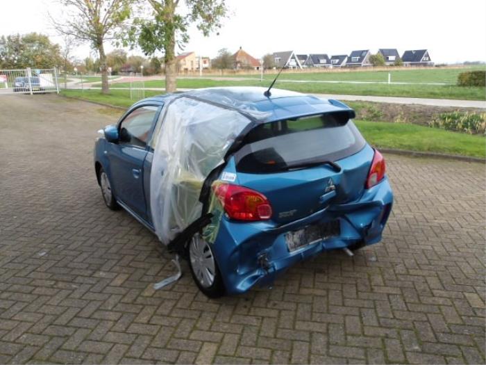 Mitsubishi Space Star 1.2 12V Sloopvoertuig (2021, Metallic, Blauw)