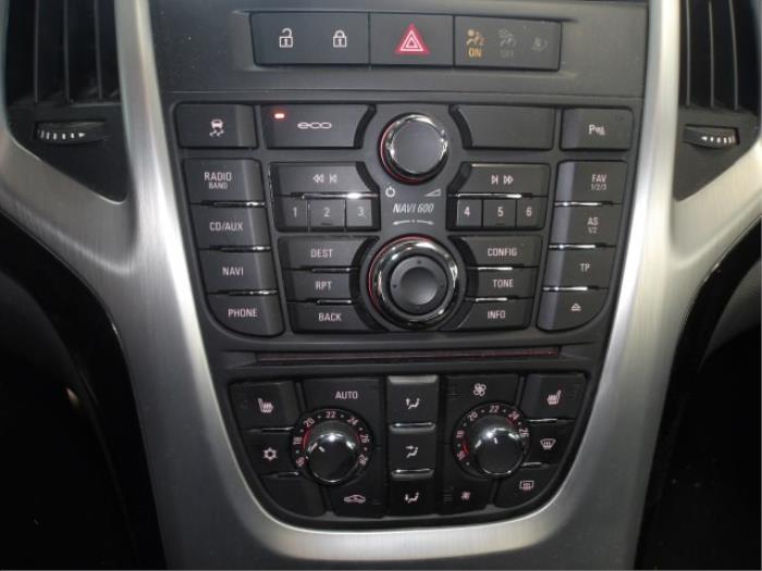 Opel Astra J GTC 1.4 Turbo 16V ecoFLEX 140 Sloopvoertuig (2012, Metallic, Zwart)