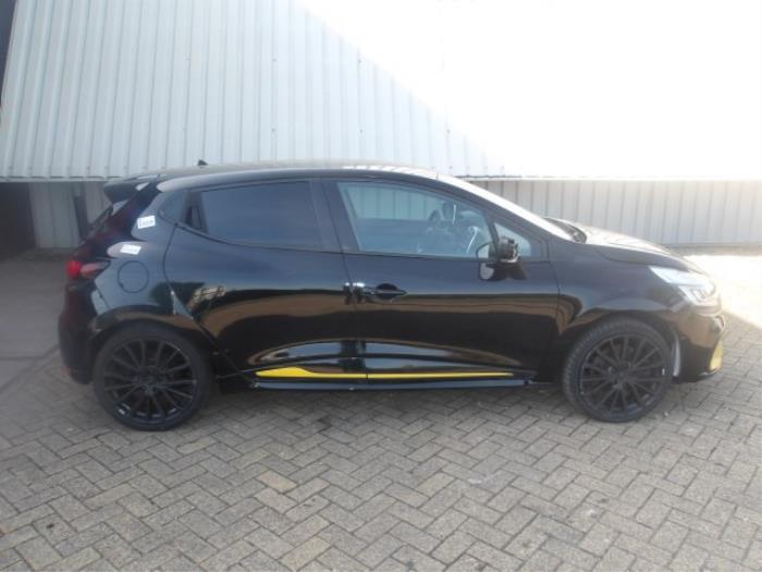 Renault Clio IV 1.6 Turbo 16V RS 200 EDC Sloopvoertuig (2016, Metallic, Zwart, Geel, Grijs)